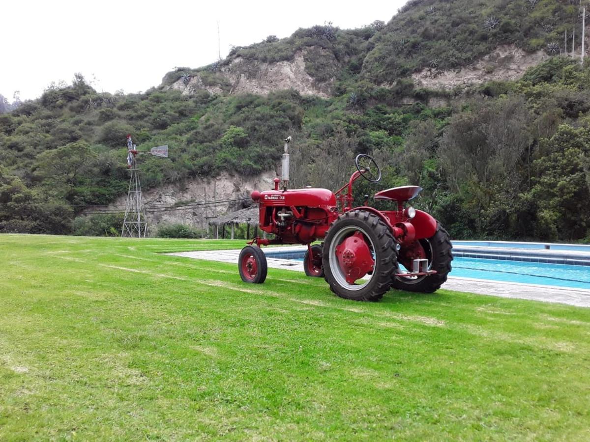 Casa Hacienda El Molino, Aeropuerto Hotel Кито Екстериор снимка